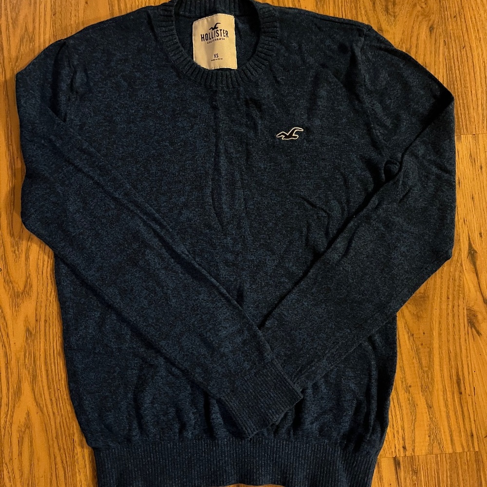 Men Xsmall lightweight sweater